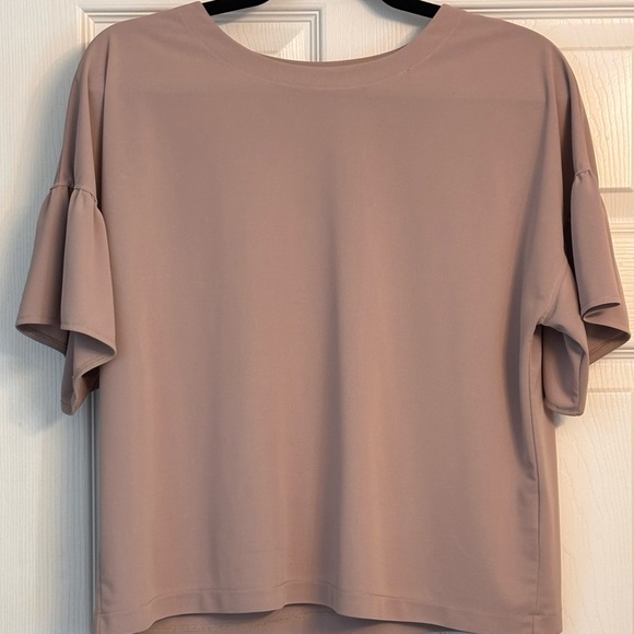 Uniqlo Box Top - Picture 1 of 3